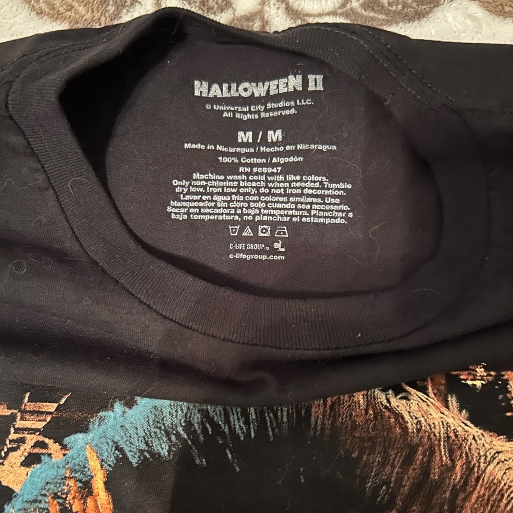 Halloween II Collage Black Graphic T-Shirt Unisex  Medium- Classic Horror Movie - Picture 3 of 6